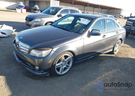 2009 Mercedes-Benz C 300 Luxury/Sport from USA, damaged, VIN WDDGF54XX9R054356